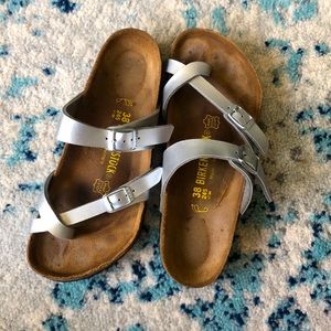 Birkenstock 38 sandals